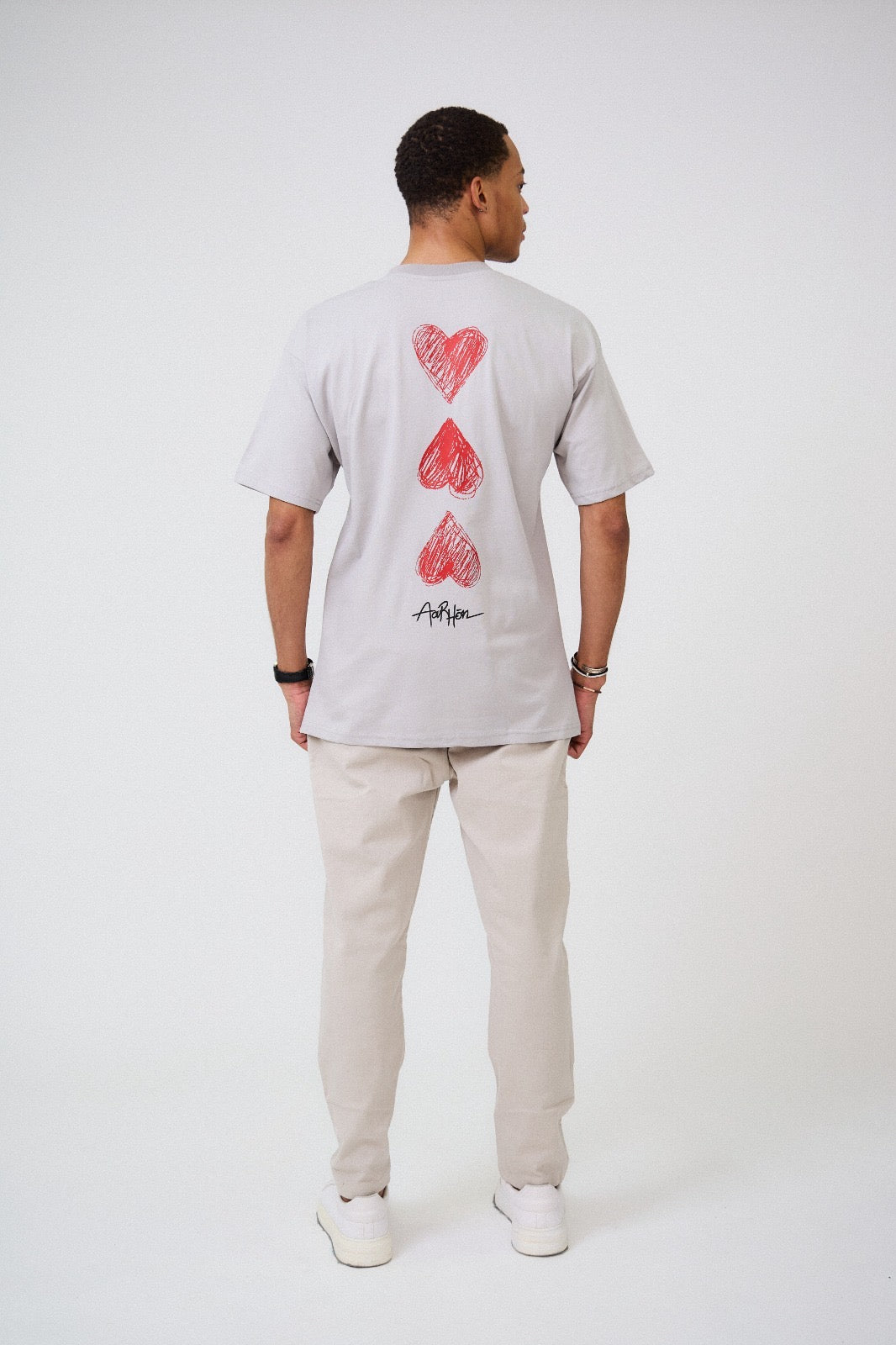 T-Shirt mit großem Herz-Logo