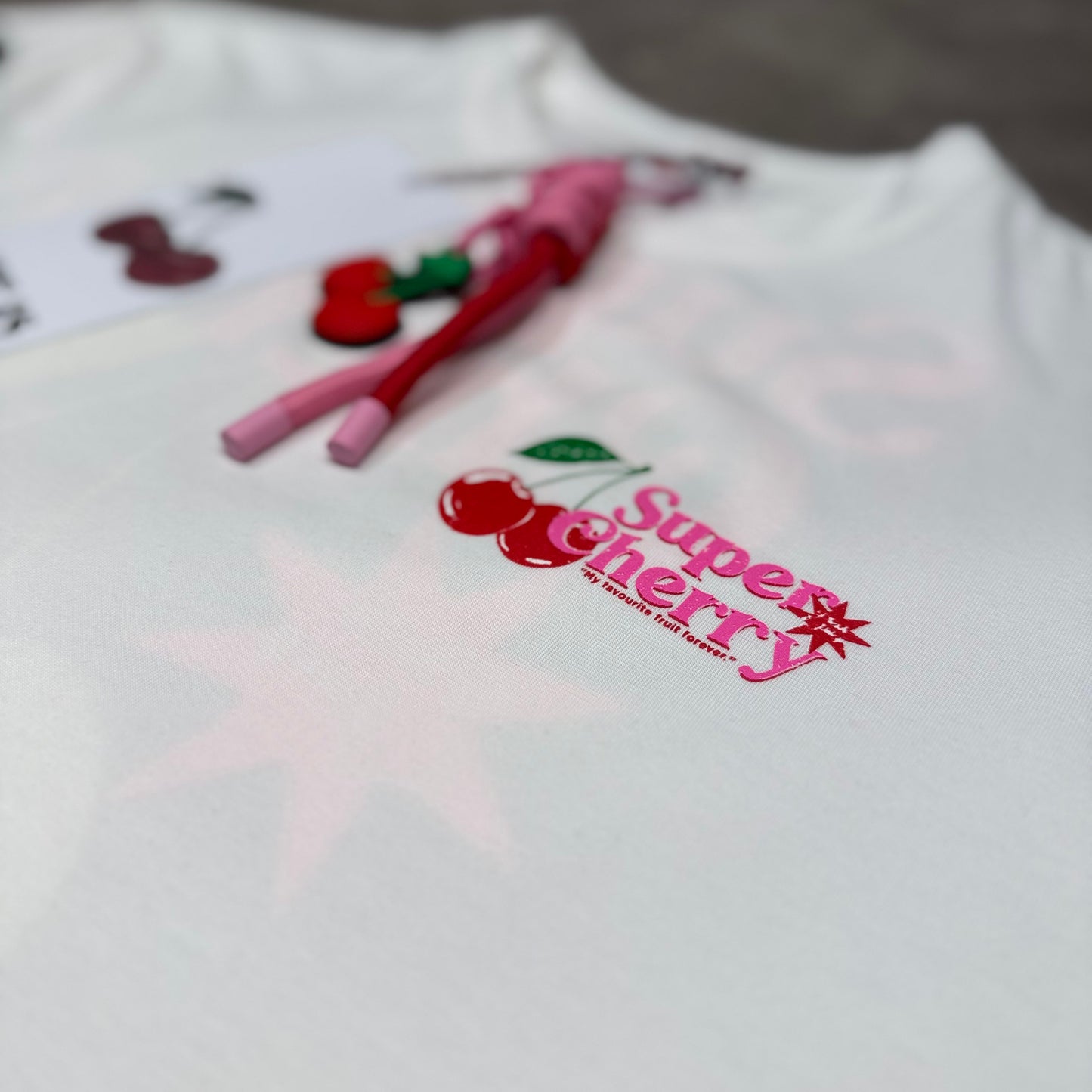 T-shirt cherry blanc