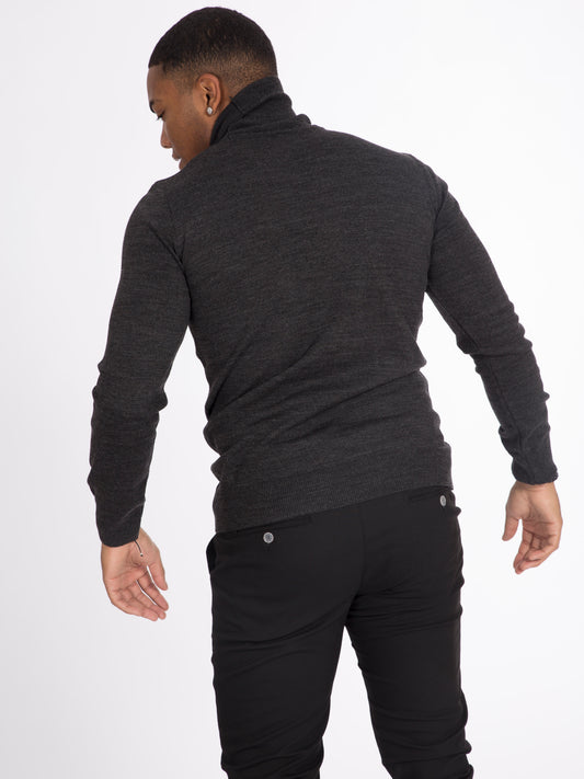 Pull col roulé gris anthracite